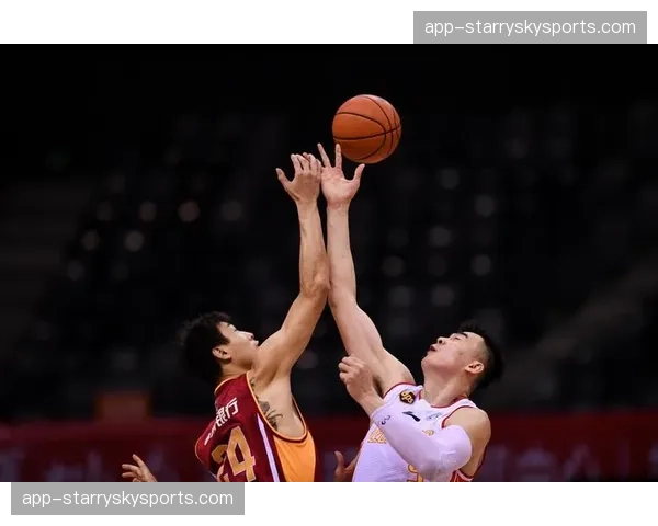 深圳马可波罗李慕豪13分5篮板3盖帽，护框能力持续在线